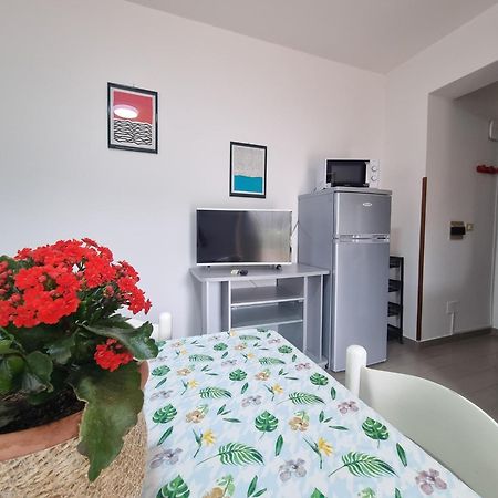 Villaggio Camping Lungomare Кропані Екстер'єр фото