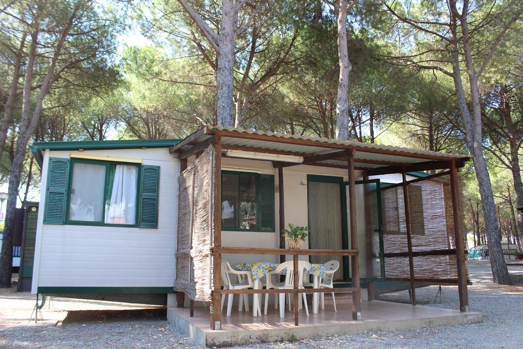 Villaggio Camping Lungomare Кропані Екстер'єр фото